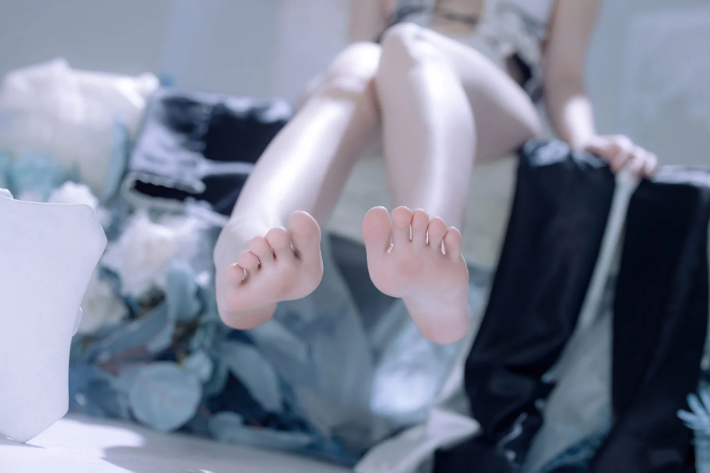 屿鱼 - No.081 碧蓝航线 可畏同人礼服 [63P-309MB] tg@simisebaisi 【丝足阁】041.webp